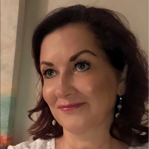 Meet your Posher, Julie - Picture 4 of 8